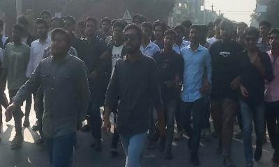 মাগুরায় কারিগরি শিক্ষার্থীদের বিক্ষোভ