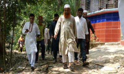 মিউটেশনে আমার কাছ থেকেও ২৫ হাজার টাকা ঘুষ নেওয়া হয়েছে