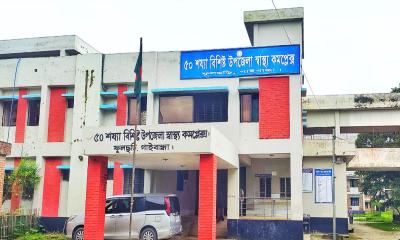 গাইবান্ধায় তেলের অভাবে অ্যাম্বুল্যান্স বন্ধ, পথেই ঝরল প্রাণ