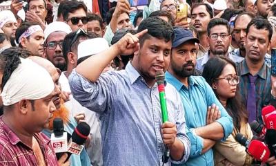 ফলাফল না নিয়ে কেউ কেন্দ্র ছাড়বেন না