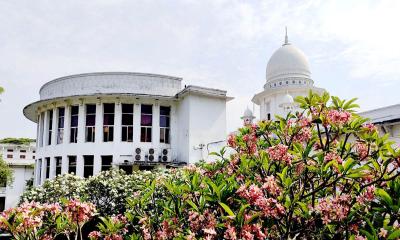 তত্ত্বাবধায়ক সরকার পুনর্বহাল: আদালতে টানা ৫ম দিনের শুনানি