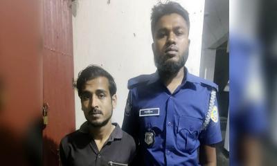 নাজিরপুরে গাঁজাসহ ছেলেকে পুলিশের হাতে দিলেন বাবা, যুবকের কারাদণ্ড