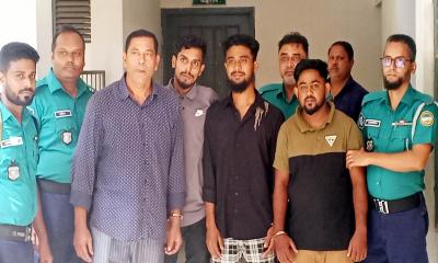 বরিশালে ছাত্রলীগের চার কর্মী গ্রেপ্তার