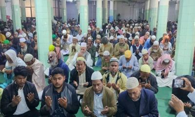 বাদ জুমা মসজিদে মসজিদে খালেদা জিয়ার জন্য বিশেষ দোয়া