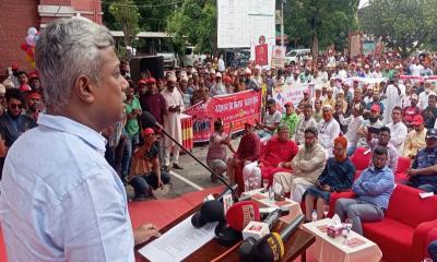 সরকার শ্রমিকদের কল্যাণে প্রতিশ্রুতিবদ্ধ