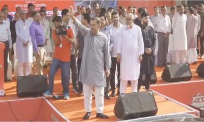 নয়াপল্টনের সমাবেশে যোগ দিলেন প্রধানমন্ত্রী 