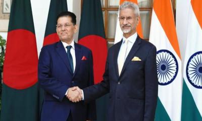 বাংলাদেশ-ভারত সম্পর্ক আরও শক্তিশালী করার অঙ্গীকার