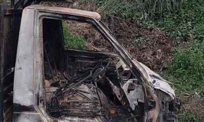 ছিনতাইয়ের পর ড্রাইভার-হেল্পারকে গণধোলাই দিয়ে গাড়িতে আগুন দেওয়ার অভিযোগ