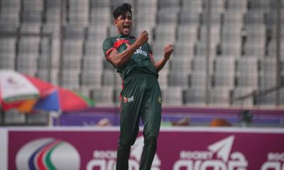 নাহিদের দুর্দান্ত বোলিংয়ে ১৯৮ রানে থামল নিউজিল্যান্ড