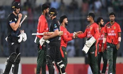 শেষ ম্যাচে হোঁচট টাইগারদের, সমতায় শেষ টি-টোয়েন্টি সিরিজ