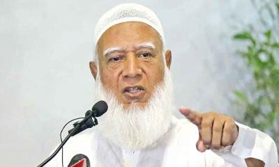 চাঁদাবাজদের পরিচয় আমরা সবাই জানি