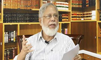 খায়রুল হককে গ্রেপ্তার ও হয়রানি না করতে নির্দেশ