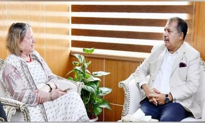 অপতথ্য ও গুজব মোকাবিলায় ইউনেসকোর সহায়তা চাইলেন তথ্যমন্ত্রী