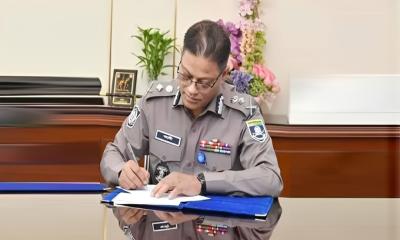 দায়িত্ব বুঝে নিয়েছেন নতুন আইজিপি আলী হোসেন ফকির