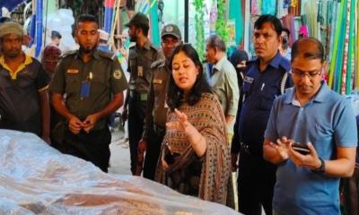 কাপাসিয়া বাজারে ভ্রাম্যমাণ আদালতের অভিযান, ৫ ব্যবসায়ীকে জরিমানা