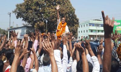 রাজবাড়ীতে পা রেখেই ভালোবাসায় সিক্ত হলেন সংস্কৃতি প্রতিমন্ত্রী খৈয়ম