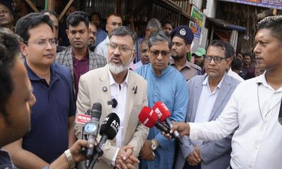 নাগরিক জীবনে স্বস্তি ফেরাতে দিনরাত কাজ করে যাচ্ছি