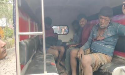 রাজশাহীতে ডাকাত সন্দেহে ৮ জনকে গণপিটুনি