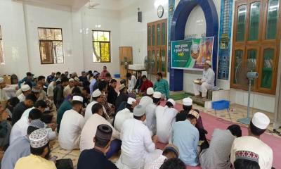 সরকারি মাদ্রাসা-ই-আলিয়ায় ‘দারসুল কুরআন ও কুরআন উপহার’ কর্মসূচি অনুষ্ঠিত