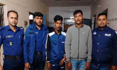 বাঞ্ছারামপুরে ৭৯০ পিস ইয়াবাসহ দুই যুবক গ্রেপ্তার