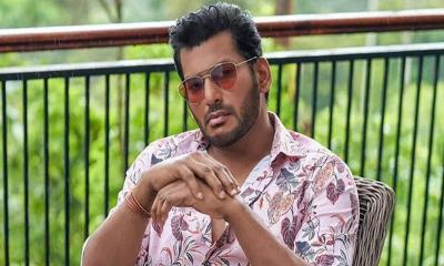 বলিউড অভিনেতা বিপুল পরিমাণ কোকেনসহ বিমানবন্দরে আটক