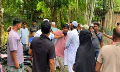 সম্পত্তি নিয়ে দুই ভাইয়ের বিরোধ, মায়ের লাশ দাফনে বাধা