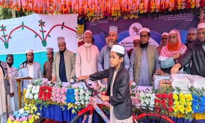 কোম্পানীগঞ্জে ৩০৫ ওয়াক্ত জামাতে নামাজ পড়ে ৫ কিশোর পেল বাইসাইকেল