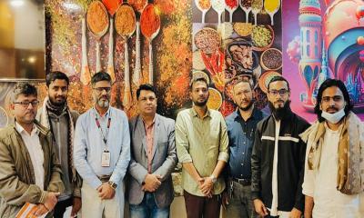 দৈনিক আমার সংবাদের জেলা ও উপজেলা প্রতিনিধিদের মতবিনিময় সভা অনুষ্ঠিত