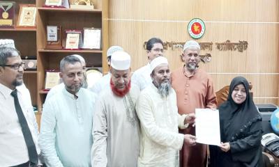 ৫ দফা দাবিতে জয়পুরহাটে জামায়াতের স্মারকলিপি প্রদান