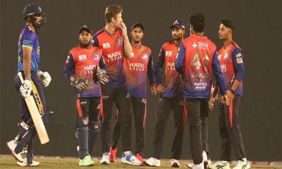 চট্টগ্রামকে উড়িয়ে বিপিএল চ্যাম্পিয়ন রাজশাহী ওয়ারিয়র্স