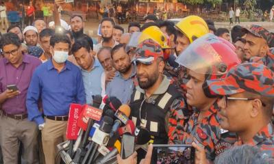 ‘কার্গো ভিলেজের কাস্টমস হাউসের অংশে আগুনের সূত্রপাত হয়েছিল’