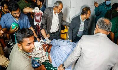 গুলিবিদ্ধ ওসমান হাদির ‘ম্যাসিভ ব্রেন ইনজুরি’, চিকিৎসকরা আশাবাদী