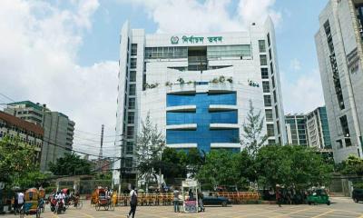 ১০ দলের কার্যক্রম অধিকতর তদন্তের নির্দেশ ইসির