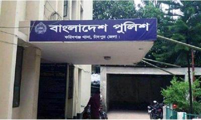 ফরিদগঞ্জে মুখোশধারী ডাকাতদের হামলা, নগদ টাকা-স্বর্ণালংকার লুট