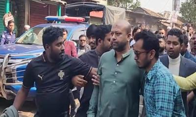 নিজ এলাকায় তোপের মুখে ব্যারিস্টার ফুয়াদ, ভুয়া ভুয়া স্লোগান
