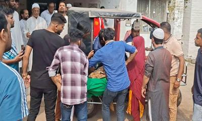 ভূমিকম্পে আতঙ্ক: গাজীপুরে হুড়োহুড়িতে শতাধিক পোশাক শ্রমিক আহত
