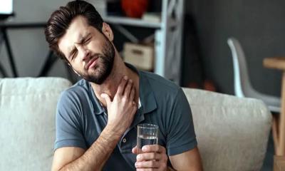 ঠান্ডা লেগে গলা ব্যথা কমাতে কার্যকর ও সহজ টিপস