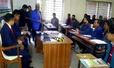 হাকিমপুরে ভোটগ্রহণ কর্মকর্তাদের প্রশিক্ষণ অনুষ্ঠিত