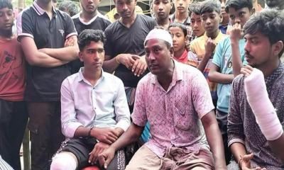 মোহনগঞ্জে দুর্গাপূজা মণ্ডপে হামলা