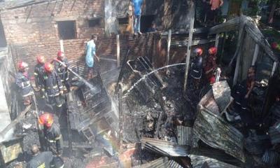 হাটহাজারীতে অগ্নিকাণ্ডে বসতঘর ভস্মীভূত