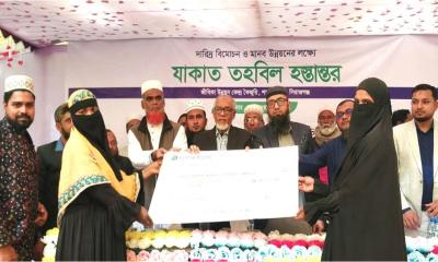 শাহজাদপুরে ৫৬৫টি পরিবারের মাঝে মোট ১ কোটি ৬৬ লক্ষ টাকার চেক হস্তান্তর