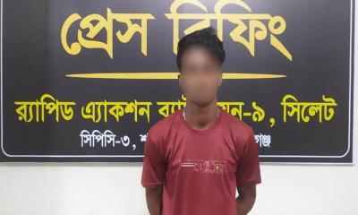 জুমার নামাজে মুসল্লিকে হত্যা, মূলহোতা রাসেল আটক