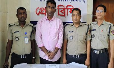 যশোরে ১০ হাজার ইয়াবাসহ যুবক আটক
