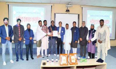 সাংবাদিক সমিতির দায়িত্ব হস্তান্তর দেশের জন্য রোল মডেল: যবিপ্রবি উপাচার্য