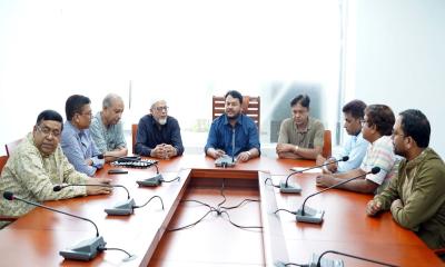 রাজশাহী এডিটরস ফোরামের সাথে রাসিক প্রশাসকের মতবিনিময়