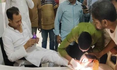 টর্চের আলোয় রাতভর সংঘর্ষ, সংসদ সদস্যসহ আহত অর্ধশত