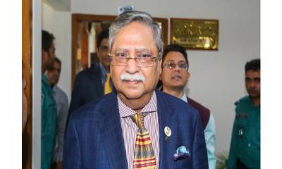 সপরিবারে লন্ডন গেলেন রাষ্ট্রপতি