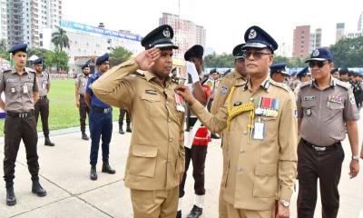 আইজিপি ব্যাজ পেলেন কাশিয়ানী থানার ওসি মাহফুজুর রহমান