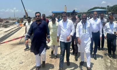 কর্ণফুলী ড্রাই ডকে উন্নয়ন কার্যক্রম পরিদর্শনে তিন প্রতিমন্ত্রী