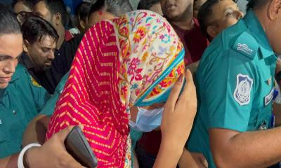 জবি শিক্ষার্থী জুবায়েদ হত্যার ঘটনায় তার ছাত্রী আটক